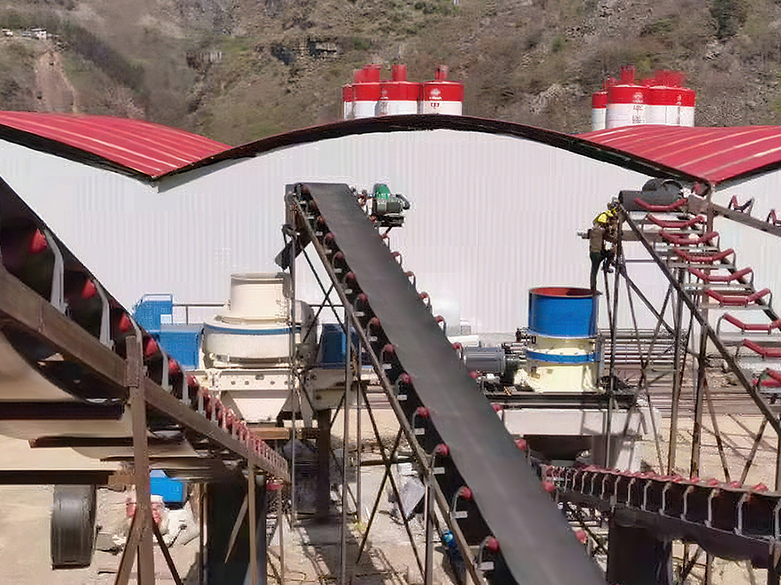 時(shí)產(chǎn)200噸花崗巖砂石生產(chǎn)線(xiàn)